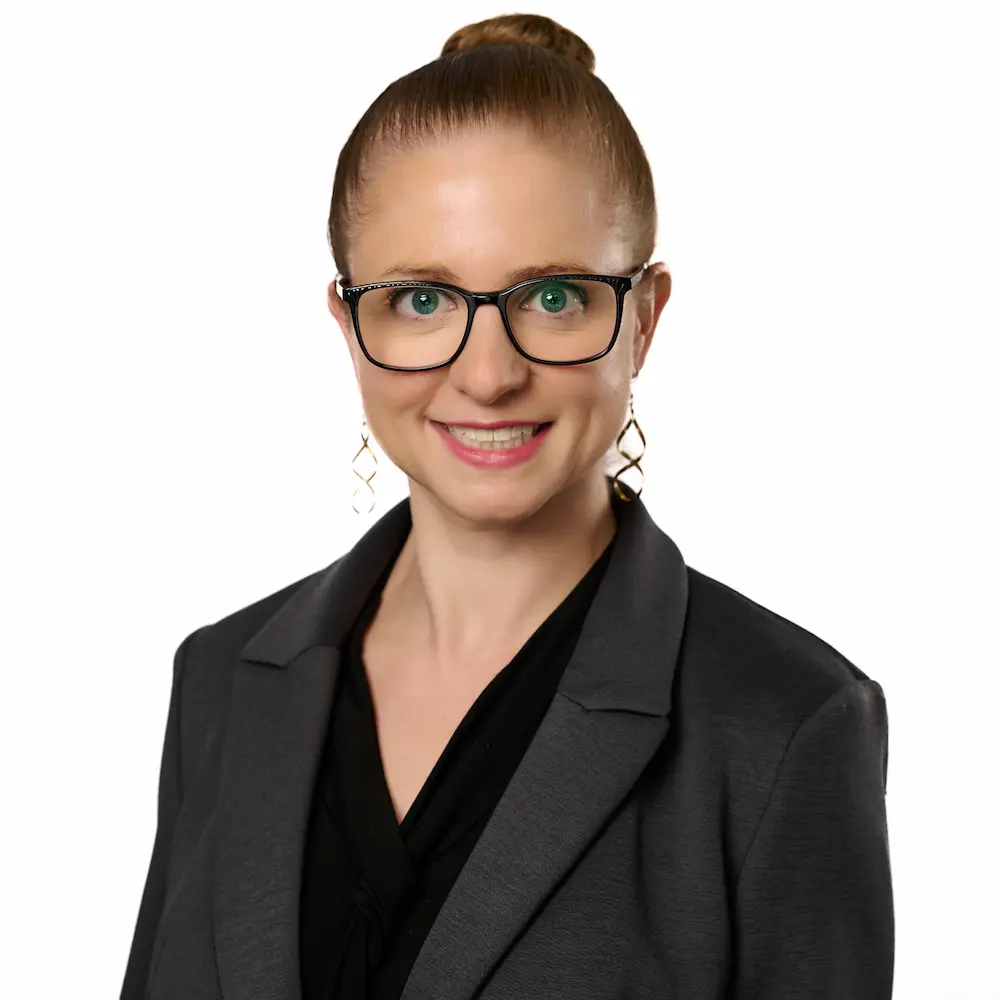 Headshot of Jessica L. Hanna.